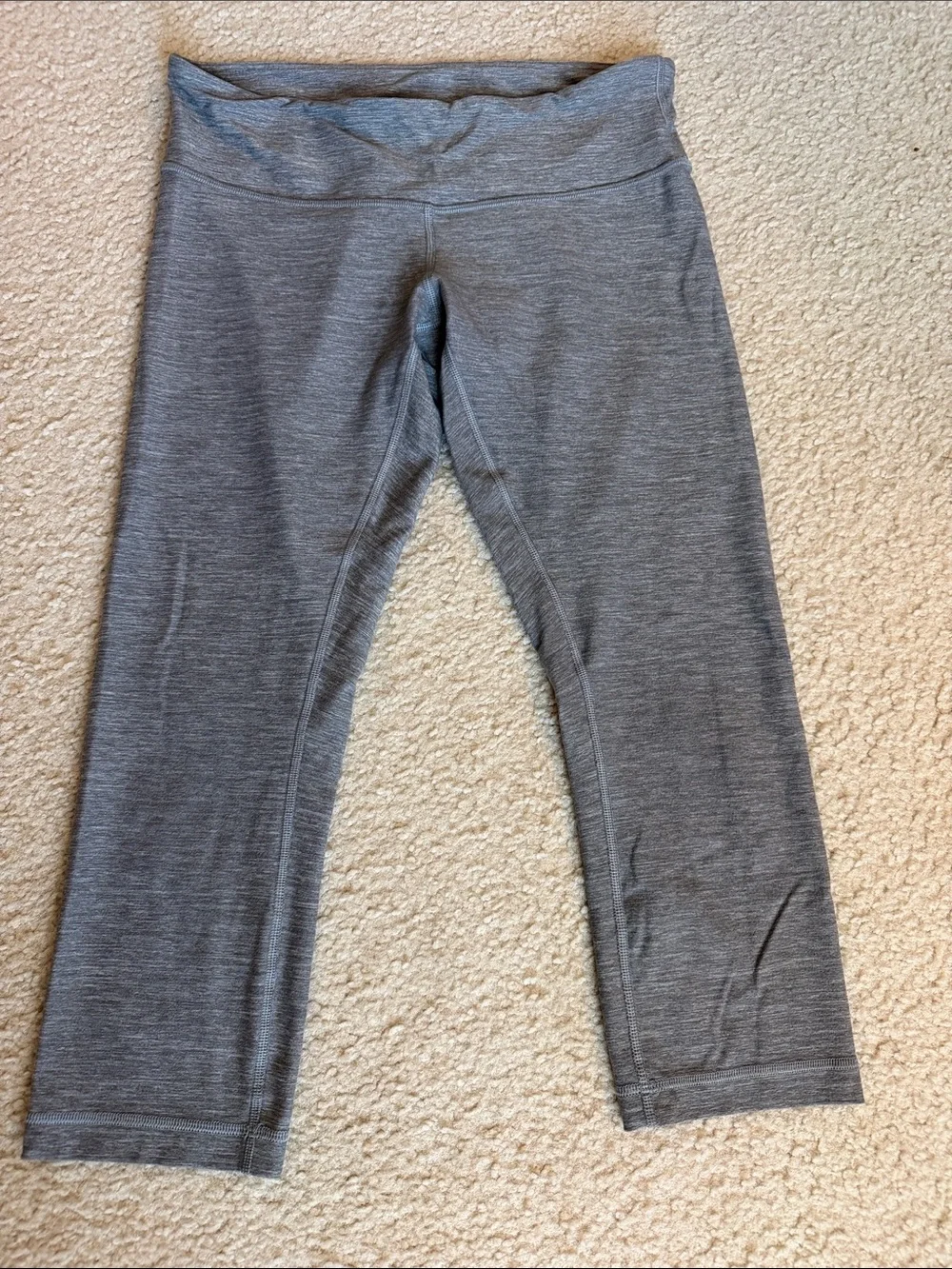 lululemon athletica Heather Gray Cropped Leggings